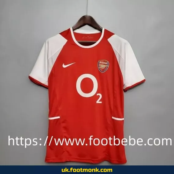 Vintage Arsenal home football jersey 2002-2004.