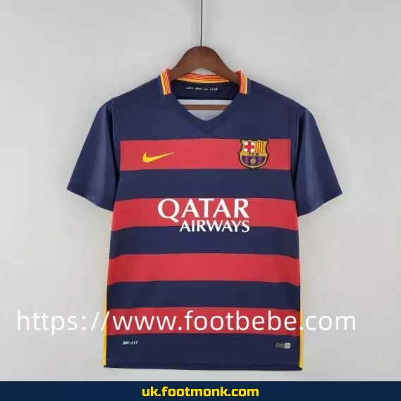 Vintage Barcelona football jersey 2015 2016 home.