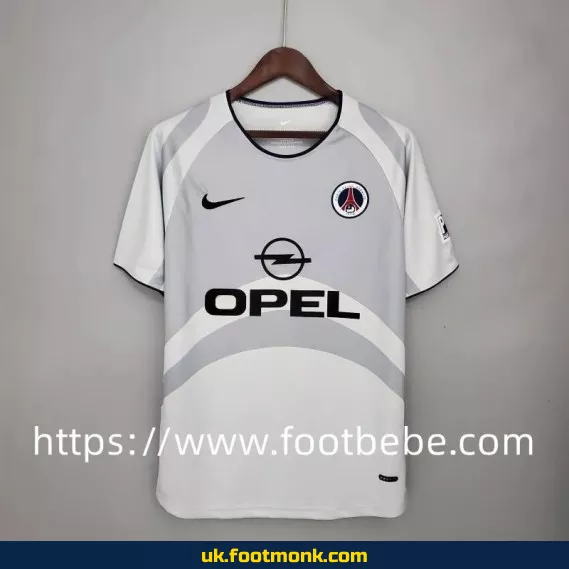 Vintage PSG 2001 2002 away white football jersey.