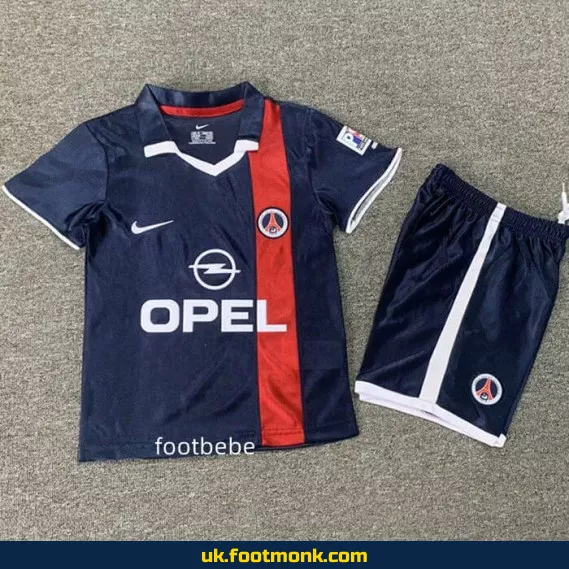 Vintage PSG home football jersey for kids 2001-2002.