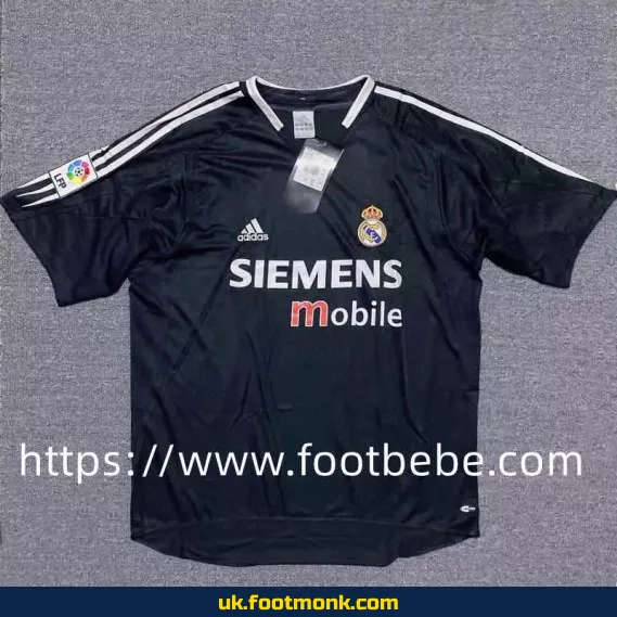 Vintage Real Madrid football shirt 2004 2005 away.