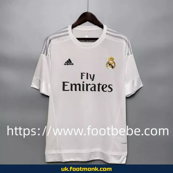 Vintage Real Madrid 2015-2016 home football jersey.