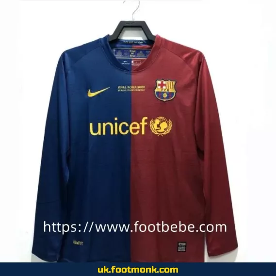 Vintage Barcelona 2008 2009 home long-sleeved jersey.