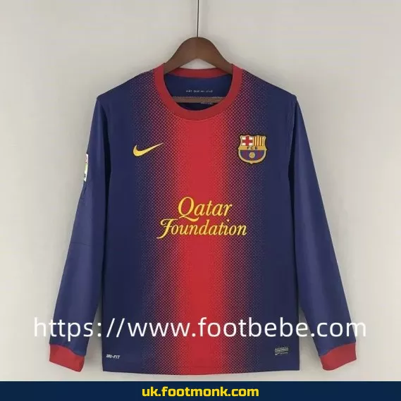 Vintage Barcelona 2012-2013 home long-sleeve jersey.