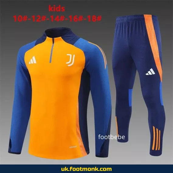Juventus children's tracksuit 2024-2025 half-zip yellow.
